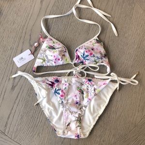 NWT Ted Baker Passion Flower Bikini Top size 0
